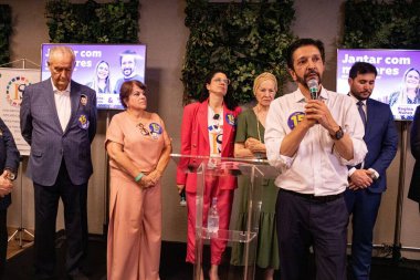 SAO PAULO, 10 / 17 / 2024 - Sao Paulo 'da Ricardo Nunes ile Üçüncü Sektörün Kadınları Toplantısı (SP) - Sao Paulo Belediye Başkanı adayı Ricardo Nunes, Otel Nacional Inn Jaragua' daydı. (Fepesil 2. Bölüm))