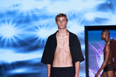 Sao Paulo (SP), Brezilya 10 / 17 / 2024 - Sao Paulo Moda Haftası 'nda Salinas defilesi, SPFW n58, bu Perşembe Iguatemi alışveriş merkezinde gerçekleşiyor, 17 Ekim 2024. (Leco Viana / Newws2) 