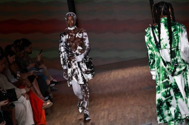 Sao Paulo (SP), 10 / 18 / 2024 - SPFW N58 / SHOW / FASHION / FASHION Moda Show by the Apartamento 03 brand at Sao Paulo Fashion Week, SPFW n58, which vuku bulan bu Cuma, 18 Ekim 2024. (Fotoğraf: Leco Viana / Thenews2)