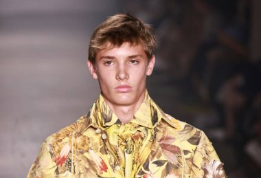 Sao Paulo (SP), 10 / 18 / 2024 - Sao Paulo Moda Haftası 'nın beşinci gününde Sou de Algodao moda gösterisi (SPFW), Brezilya Kültür Pavyonu' nda, başkentin güneyinde, Ibirapuera Park 'ta. 