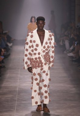 Sao Paulo (SP), 10 / 18 / 2024 - Sao Paulo Moda Haftası 'nın beşinci gününde Sou de Algodao moda gösterisi (SPFW), Brezilya Kültür Pavyonu' nda, başkentin güneyinde, Ibirapuera Park 'ta. 