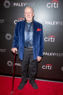 17 Ekim 2024, New York, New York, ABD: Len Cariou, PaleyFest 2024 yılında New York 'ta Paley Müzesi' nde 