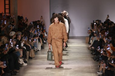 Sao Paulo (SP), 10 / 20 / 2024 FASHION / SHOW / SPFW / N58 - Dendezeiro moda şovu Sao Paulo Moda Haftası 'nın (SPFW) yedinci gününde, başkentin güneyindeki Ibirapuera Park' taki Brezilya Kültür Pavyonu 'nda (Leco Viana / Thenews2) 