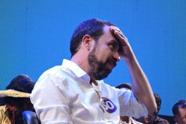 Sao Paulo (SP), Brazik 10 / 22 / 2024 - Sao Paulo belediye başkanı adayı Guilherme Boulos (PSOL) Cumhurbaşkanı Yardımcısı Geraldo Alckmin (PSB), belediye başkan yardımcısı adayı Marta Suplicy, Bakan Marcio Franca (leandro chemalle))