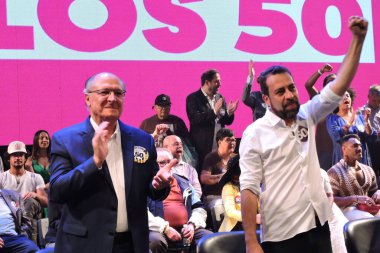 Sao Paulo (SP), Brazik 10 / 22 / 2024 - Sao Paulo belediye başkanı adayı Guilherme Boulos (PSOL) Cumhurbaşkanı Yardımcısı Geraldo Alckmin (PSB), belediye başkan yardımcısı adayı Marta Suplicy, Bakan Marcio Franca (leandro chemalle))