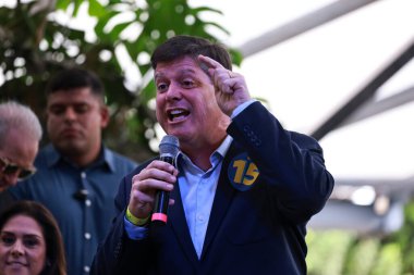 Sao Paulo (SP), 10 / 22 / 2024 - MDB başkanı Baleia Rossi, Belediye Başkanı Ricardo Nunes 'in (MDB) eski Cumhurbaşkanı Jair Messias Bolsonaro ile yeniden seçilmesini desteklemek için düzenlenen yemeğe katıldı. (Leco Viana / Newws2)