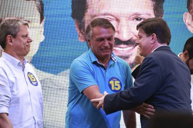 Sao Paulo (SP), 10 / 22 / 2024 - POLITICS / RICARDO NUNES / BOLSONARO / SP - Eski Brezilya Cumhurbaşkanı Jair Messias Bolsonaro, Belediye Başkanı Ricardo Nunes 'in (MDB) yeniden seçilmesini destekleyen bir yemeğe katıldı (leco viana / thenews2))