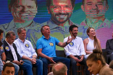 Sao Paulo (SP), 10 / 22 / 2024 - Aday Ricardo Nunes (MDB), eski başkan Jair Bolsonaro, vali Tarcisio de Freitas, MDB Baleia Rossi 'nin başkanı ve eski başkan Michel Temer ile öğle yemeğine katıldı. (Leco Viana / Newws2)