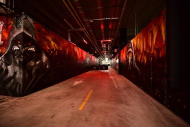 BELO HORIZONTE (MG), 10/22/2024- COPA LIBERTADORES/ ATLETICO-BRA/RIVER PLATE-ARG - Graffiti made in the tunnel where the River Plate team will disembark at the MRV arena before the match between Atletico and River Plate (paulo ti / thenews2)  clipart