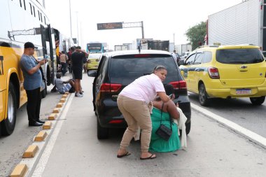 Rio de Janeiro, Brezilya: 10.24.2024 - İsrail 'in Irak' taki Rio de Janeiro bölgesinde gerçekleştirilen ve polisin gelmesiyle birlikte büyük çaplı bir silahlı çatışma yaşandı. (Jose Lucena / Newws2)