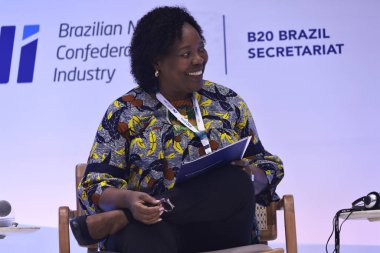 Sao Paulo (sp), 10 / 24 / 2024 b20 / zirve / brasil- jacqueline mugo, Kenya Çalışanlar Federasyonu (fke) icra direktörü, panelde 'insan sermayesinin potansiyelinin kilidini açmak: insanları korumak, inşa etmek ve güçlendirmek (leco viana / thews2) 