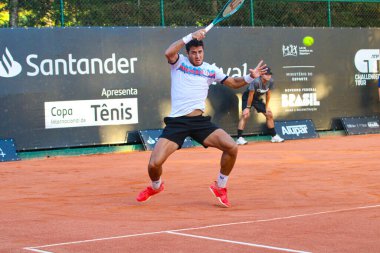Curitiba (pr), Brazil 10 / 25 / 2024 - Atp Challenger Curitiba tenisçisi Gustavo Heide çeyrek finalleri için Brezilya düellosu arkadaşı Alves 6 / 3 6 / 7 6 / 2 'yi yendi (Edson de souza / thenews2)