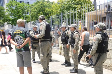 Natal (rn), 10/27/2024  election/natal/rn  beginning of turmoil and exit polls where the candidate natalia bonavides (pt), votes at the Winston Churchil state school, this Sunday, October 27, 2024. (Foto: Jos Aldenir/Thenews2) clipart