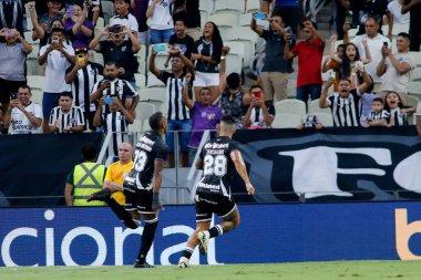 Fortaleza (ce), 10 / 26 / 2024-saulo mineiro from ceara score ve Céara (ce) x paysandu (pa) arasındaki maçtaki golünü, 2024 Brezilya şampiyonluk serisi b 'nin 34. turu için kutlar. (Lc Moreira / Thews2)