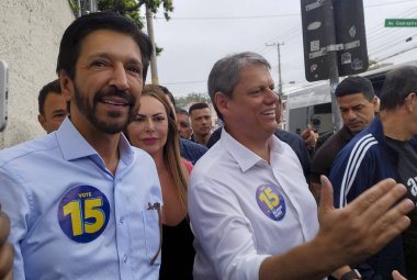 Sao Paulo (sp), 10 / 27 / 2024 - yeniden seçim adayı Ricardo rahibeleri (mdb) 27 Ekim 2024 sabahı Socorro, başkentin güney bölgesindeki ee don duarte leopoldo e silva devlet okuluna geldi. (Leandro Chemalle / Yeniler 2)