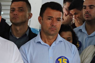 Sao Paulo (sp), 10 / 27 / 2024 - siyaset / seçim / belediye binası - aday ricardo rahibeleri (mdb), başkentin güney bölgesindeki ee don duarte leopoldo e silva devlet okulunda oy kullandıktan sonra bir röportaj verdi. (Leandro Chemalle / Yeniler 2)