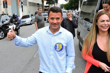 Sao Paulo (sp), Brezilya 10 / 27 / 2024 - Ricardo rahibelerinin biletindeki belediye başkan yardımcısı adayı, Albay Melo Araujo Sao Jorge Park 'taki E.E profesörü Benedita Ribas f. Silveira devlet okulunda (leandro chemalle / thenews2)
