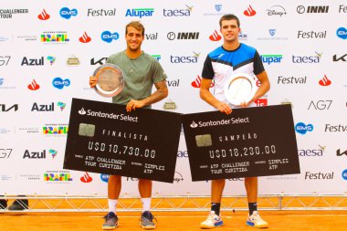 Curitiba, 10 / 27 / 2024 - ATP Challenger Curitiba ödül töreninde Tenis oyuncusu Jaime Faria (POR) şampiyon oldu ve 100 puan kazandı. (Edson de souza / The Newws2)