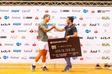 Curitiba, 10 / 27 / 2024 - ATP Challenger Curitiba Ödülleri töreninde, tenisçi Jaime Faria (por) şampiyon oldu ve 100 puan kazandı ve finalist fellipe meligeni (bra) 50 puan kazandı. (Edson de souza / The Newws2)