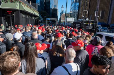 New York, ABD: 27 Ekim 2024 - Cumhuriyetçi başkan adayı, eski ABD 'li Donald Trump destekçileri New York' taki Madison Square Garden 'da kampanya mitingi düzenledi. (m10 'lar / Newws2)
