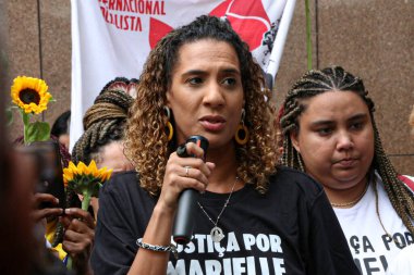 Rio de Janeiro (rj), Brezilya 10 / 30 / 2024 anielle Franco, Marielle Francos 'un kız kardeşi olan ırk eşitliği bakanı ve ailesi duruşmayı takip etmek için basına konuştu (jose lucena / thews2)