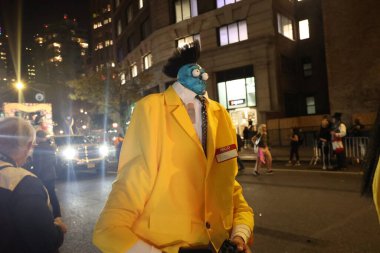 31 Ekim 2024, New York, ABD: 51. köy cadılar bayramı geçidi 6. Cadde ve Kanal Caddesi 'nden 15. Cadde' nin batısına, Manhattan, New York 'ta saat 19: 00 ile 21: 00 arasında gerçekleşmektedir (Jose Francisco / theenews2))