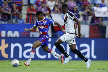 Fortaleza (ce), 10 / 26 / 2024 football / brezilya / fortaleza vs vasco da gama players hercules and leo pele, fortaleza ve vasco da gama arasındaki maçta, Brezilya şampiyonluk serisinin 33. turu (lc moreira / thenews2)