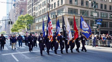 New York Şehri Gaziler Günü geçit töreni. 11 Kasım 2024, New York, ABD: New York Şehri Gaziler Günü 26. ve 5. caddelerin batısından 45. Cadde 'ye kadar New York Belediye Başkanı (Jose Francisco / the Newws2) 