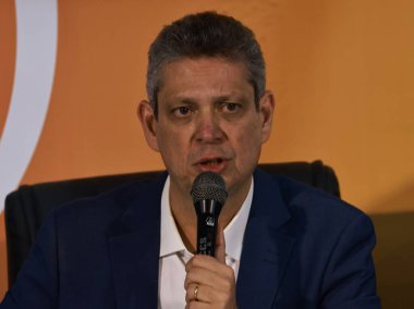 Brezilya, Rio de Janeiro (rj), 11.14.2024 - Brezilya başbakanı Jader Barbalho filho ve G20 döneminde cumhurbaşkanlığı genel sekreterliği genel sekreteri Marcio Mascedo 'nun basın toplantısı. (Leco Viana / Newws2)