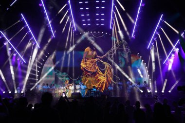 Rio de Janeiro (rj), 14.11.2024 - Singer Rita Benneditto, açlık ve yoksulluğa karşı düzenlenen küresel ittifak festivalinin açılışında, düzinelerce ilgi çeken bir festival olan g20 'de Brezilya müziğini kutluyor. (Leco Viana / Newws2)