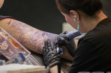 Sao Paulo, Brezilya (sp) 11 / 15 / 2024 Halk Hareketi ve Etkinlikler Cuma günü öğleden sonra (15) Exo Center Norte 'de dövme haftasının ilk günü boyunca. Bu dünyanın en büyük dövme festivali (fabricio bomjardim / the new ws2)