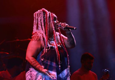 Rio de janeiro (rj), Brazil 15//11/2024 singer marcelle motta during a show at the global festival alliance against hunger and poverty celebrates brazilian music (leco viana / thenews2) clipart