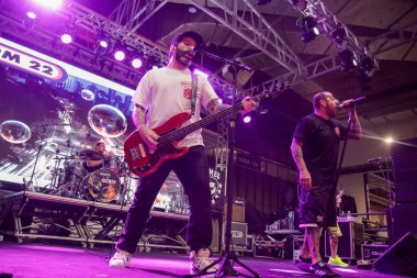 Sao paulo, (sp) - 11 / 17 / 2024 - dövmenin ilk gününde grup mato cpm22 'nin performansı (17) bu pazar Exo Center Norte' de (Fotoğraf: Fabricio Bomjardim / Thenews2 / Deposit Fotoğrafları) 