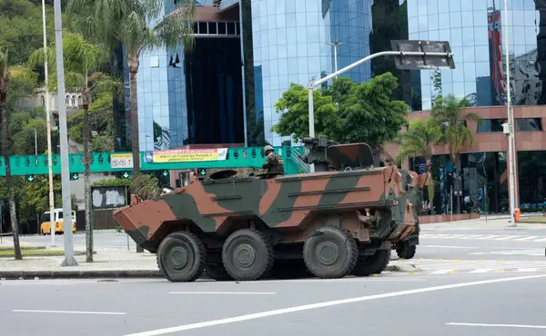 Rio de Janeiro (rj), 11 / 17 / 2024 - Botafogo ve copacabana arasında 17 Kasım 2024 günü öğleden sonra Rio de Janeiro şehrinde çekilen sosyal g20 görüntüleri için güvenlik hareketi. (Onofre Veras / Yeni2)