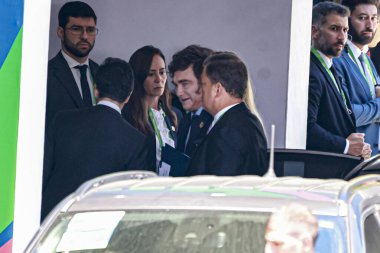 Rio de Janeiro (rj), 11 / 18 / 2024 - Arjantin başkanı javier mil ve kız arkadaşı amalia josefina trombetta 'nın gelişi, G20 liderleri zirvesinin 18 ve 19' unda gerçekleşeceği yere ulaşır (leco viana\ thenews2)