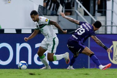 Fortaleza (ce), Brazil 11 / 18 / 2024 oyuncular Matheus henrique ve Matheus Bahia, Céara ve Amerika arasındaki maçta, 2024 Brezilya şampiyonluk serisi b (Ic moreira / thews2)