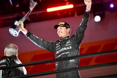 23 Kasım 2024, Las Vegas, Nevada, ABD: Sürücüler Las Vegas Strip Pisti 'nde yapılan Formula 1 Grand Prix' nin galibini belirlemek için yarışıyorlar.)