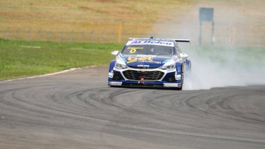 Goiania, Brazil: 11.22.2024 - stock car pro series - goiania stage - free practice, at the ayrton senna goiania international racetrack, in goiania, goias, this friday, november 22, 2024. (Foto: Walbron Siqueira/Thenews2/Deposit Photos)  clipart