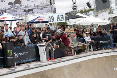 Sao Paulo, Brezilya: 11.24.2024 - bu pazar sabahı São Paulo 'da erkekler kaykay pisti kategorisinde stu pistinin süper finali (24) stu kaykay parkında, villa lobos parkının içinde. (Fabricio Bomjardim / The Newws2)