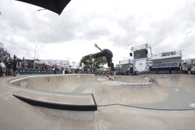 Sao Paulo, Brezilya: 11.24.2024 - kalani konig, bu pazar sabahı São Paulo 'da erkekler kaykay pisti kategorisindeki stu pistinin süper finalinde Stu Lobos Park' ın içinde (24). (Fabricio Bomjardim / The Newws2)