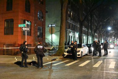 November 24, 2024, bedford stuyvesant, brooklyn, new york, usa: one man killed and another man injured in a shooting at 1 albany avenue in the bedford-stuyvesant neighborhood of brooklyn, new york. (kyle mazza \ thenews2)               clipart