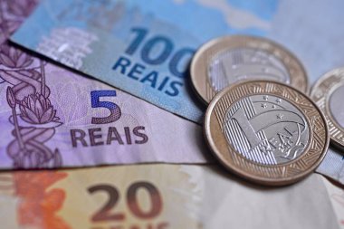 Rio de Janeiro (rj), Brezilya 11 / 25 / 2024 - Inss emekliler, emekliler ve yardım alanlara 13. maaşı ödemeye başladı. Emekliler, emekliler ve yardım alanlar bu pazartesi 13. maaşı almaya başlıyorlar (25) (saulo angelo / thenews2)