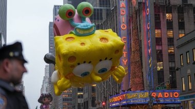 98. Geleneksel Macy 'nin Şükran Günü Geçidi. 28 Kasım 2024, New York, ABD: Bu sabah, New York şehri 2024 Macy 'nin Şükran Günü geçit töreniyle canlanıyor.)