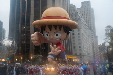 28 Kasım 2024, New York, New York, ABD: Bir parça / toei animasyon maymunu d. Luffy balonu, Macy 'nin geleneksel Şükran Günü geçit töreninde (m10' lar / theenews2)