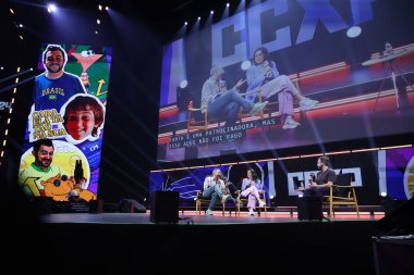 Sao Paulo (sp), Brezilya 12 / 05 / 2024 - aktör Vincent Martella Claro TV + 'nın yıldırım sahnesinde bir panele katılıyor, bizden çok hoşlanıyor, dostum! Brezilya 'da meşhurdur, Brezilyalı hayranların favorisidir ve Cpf almaya layıktır (leco viana / thews2)