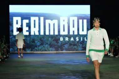 Brazi, Sao Paulo: 12 / 06 / 2024 - yaratıcıların moda / gösteri / evi - Maranhao 'daki Berimbau Brasil markasının moda şovu Sao Paulo şehir merkezindeki Anhangabau Vadisi 55' in yaratıcılarının evinde. (Fotoğraf: Leandro Chemalle / Theenews2 / Depozito Fotoğrafları) 