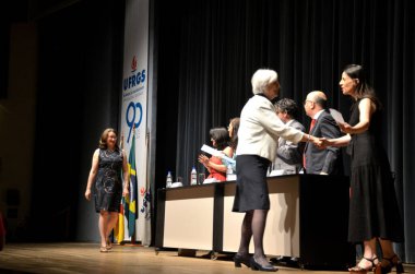 Porto Alegre (rs), Brezilya 12 / 10 / 2024 Ufrgs hafıza ve doğruluk komisyonu enrique serra padros 'un açılış töreni bu salı sabahı gerçekleşti (7) (çello oliver / thenews2)