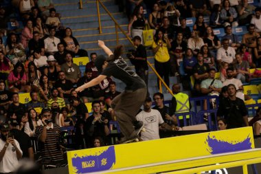 Sao paulo (sp), Brazil 12/14/2024 - athlete paige heyn during the women's qualifying round of the sls super crown 2024 this saturday, 14th at the ibirapuera gym, south of sao paulo. (fabricio bomjardim / thenews2) clipart