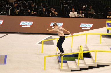 Sao paulo (sp), Brazil 12/14/2024 - athlete paige heyn during the women's qualifying round of the sls super crown 2024 this saturday, 14th at the ibirapuera gym, south of sao paulo. (fabricio bomjardim / thenews2) clipart