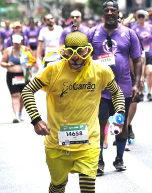 Sao Paulo (SP), Brazil 12/31/2024 - participants during the 99th edition of the Sao Silvestre International Race, on Avenida Paulista, central region of Sao Paulo (luciano farias / thenews2) clipart